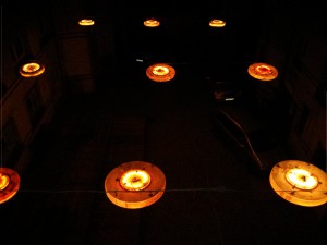 Beleuchtung im Innenhof vom Weltecho